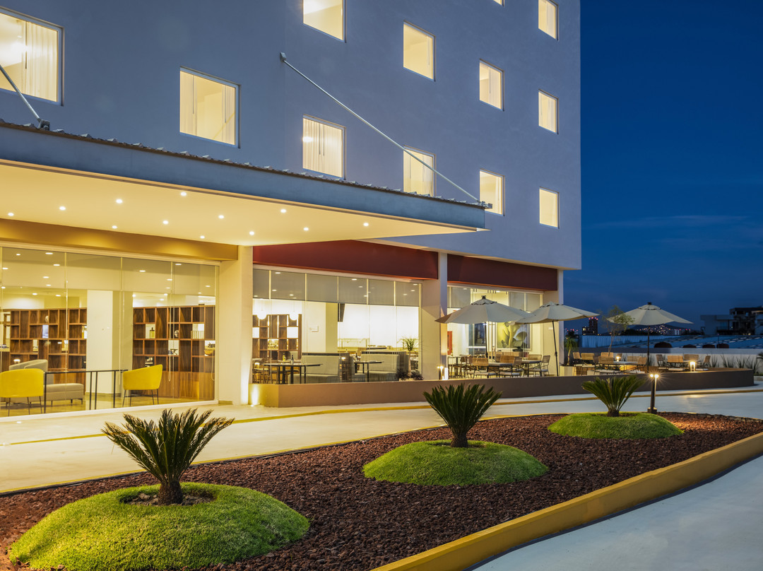Fiesta Inn Guadalajara Periférico Poniente主图