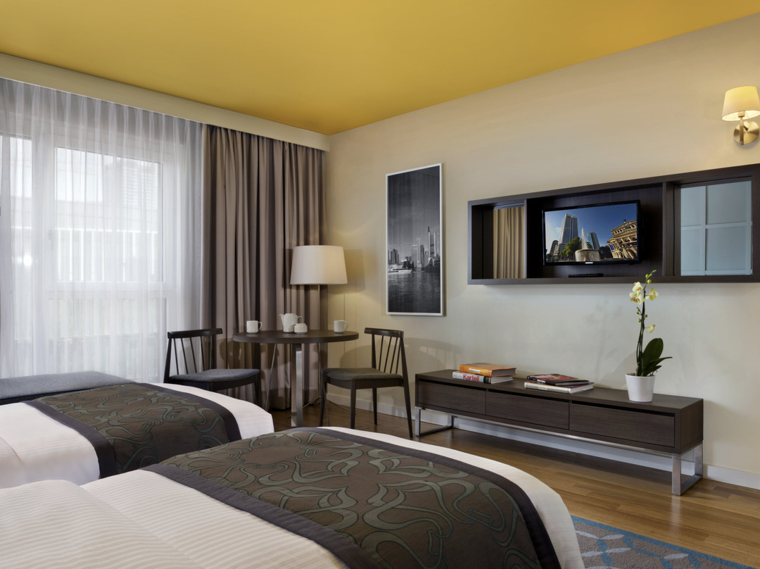 法兰克福市中心馨乐庭酒店主图