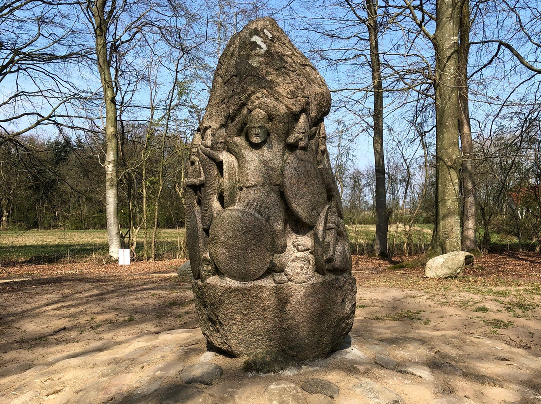 Monumentparken i Skibelund Krat景点图片