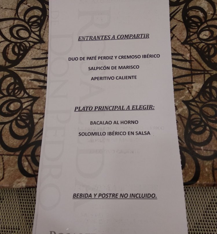 唐佩德罗玫瑰园酒店主图