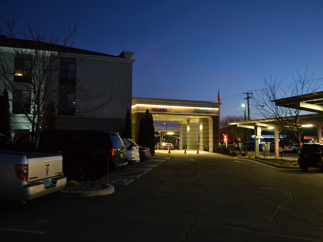 Hampton Inn & Suites Carson City主图