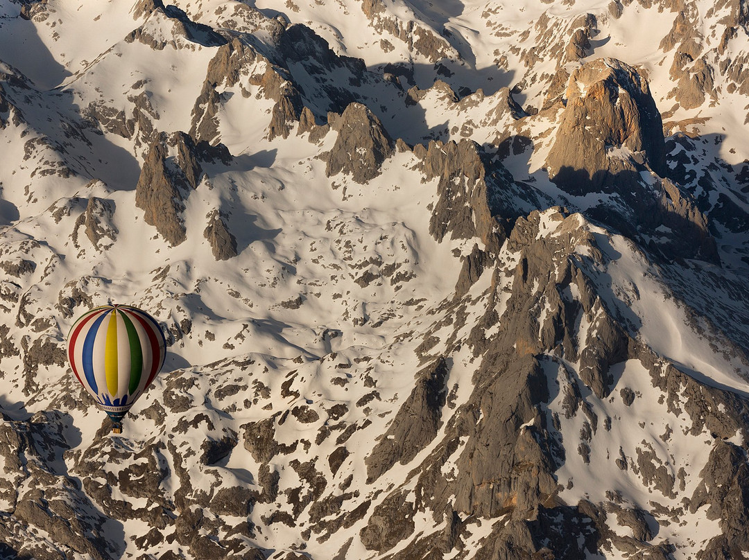 Volar en Asturias景点图片