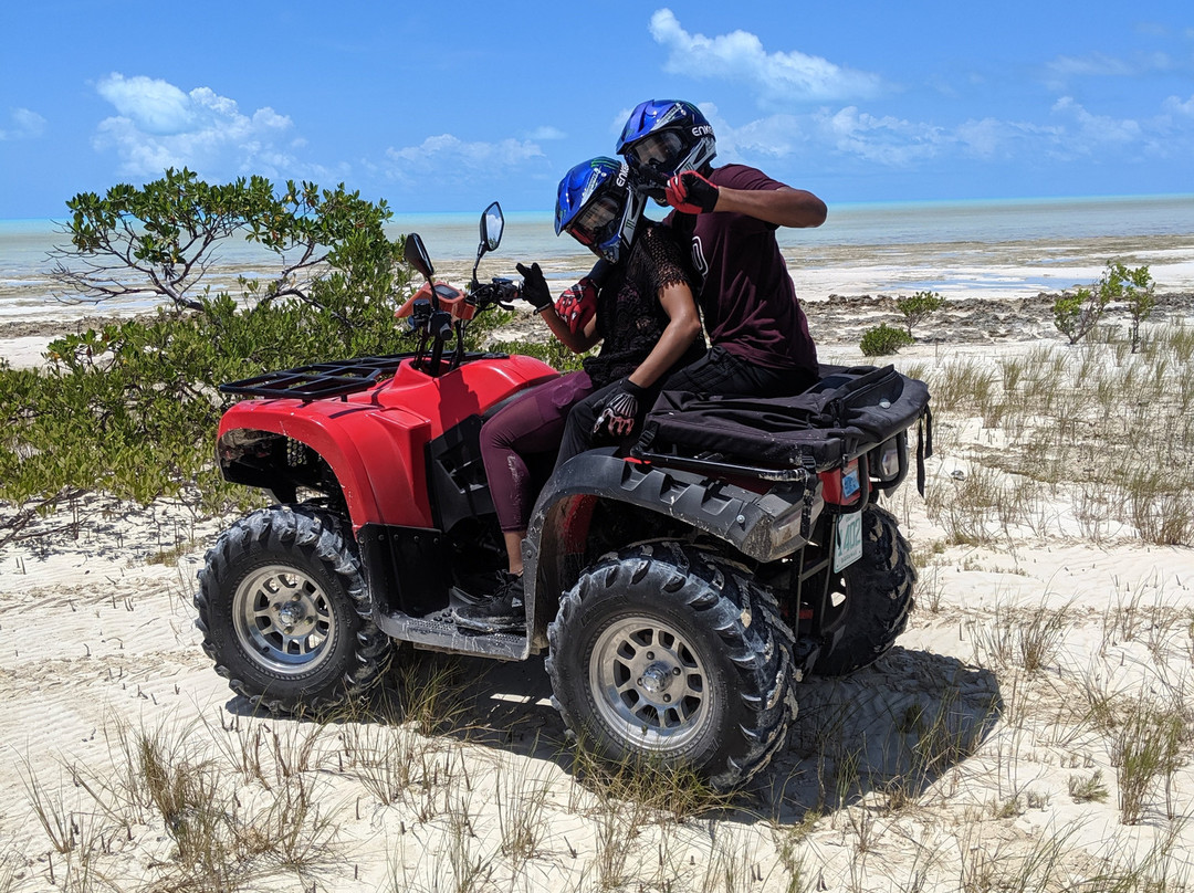 Tropic Wheels Tours-George Town必去景点