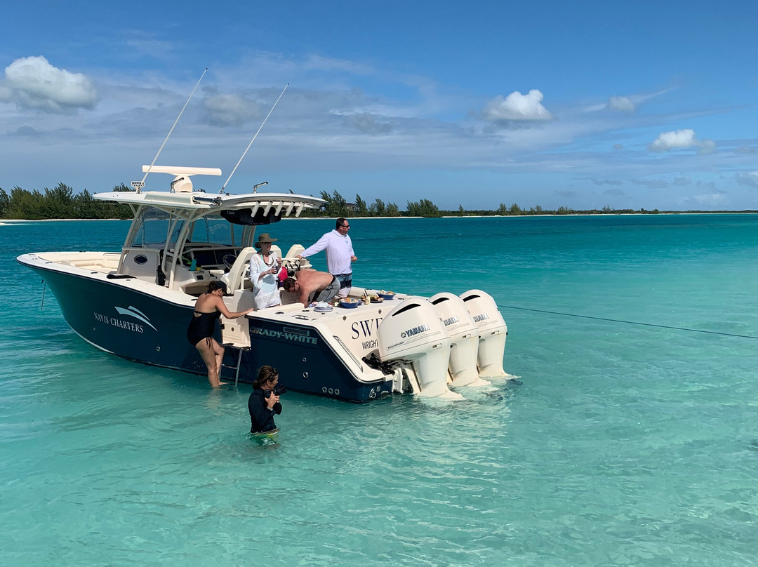 Navis Charters-格雷斯湾必去景点