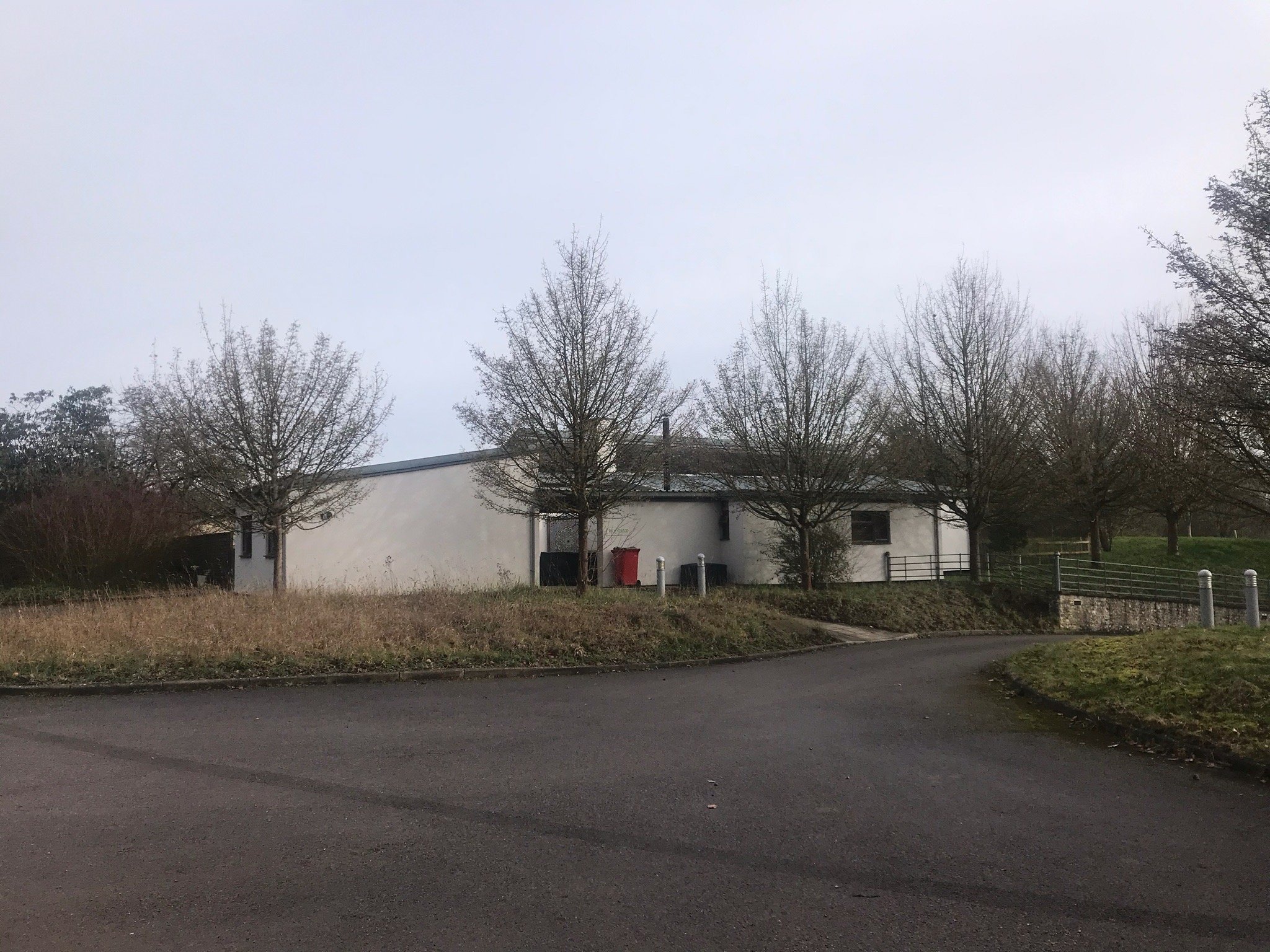 Woodend at Sheepdrove Organic Farm-官方