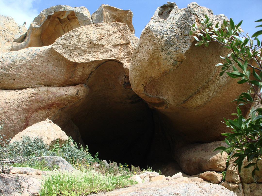 Tomba dei Giganti di Barrancu Mannu-Santadi必去景点