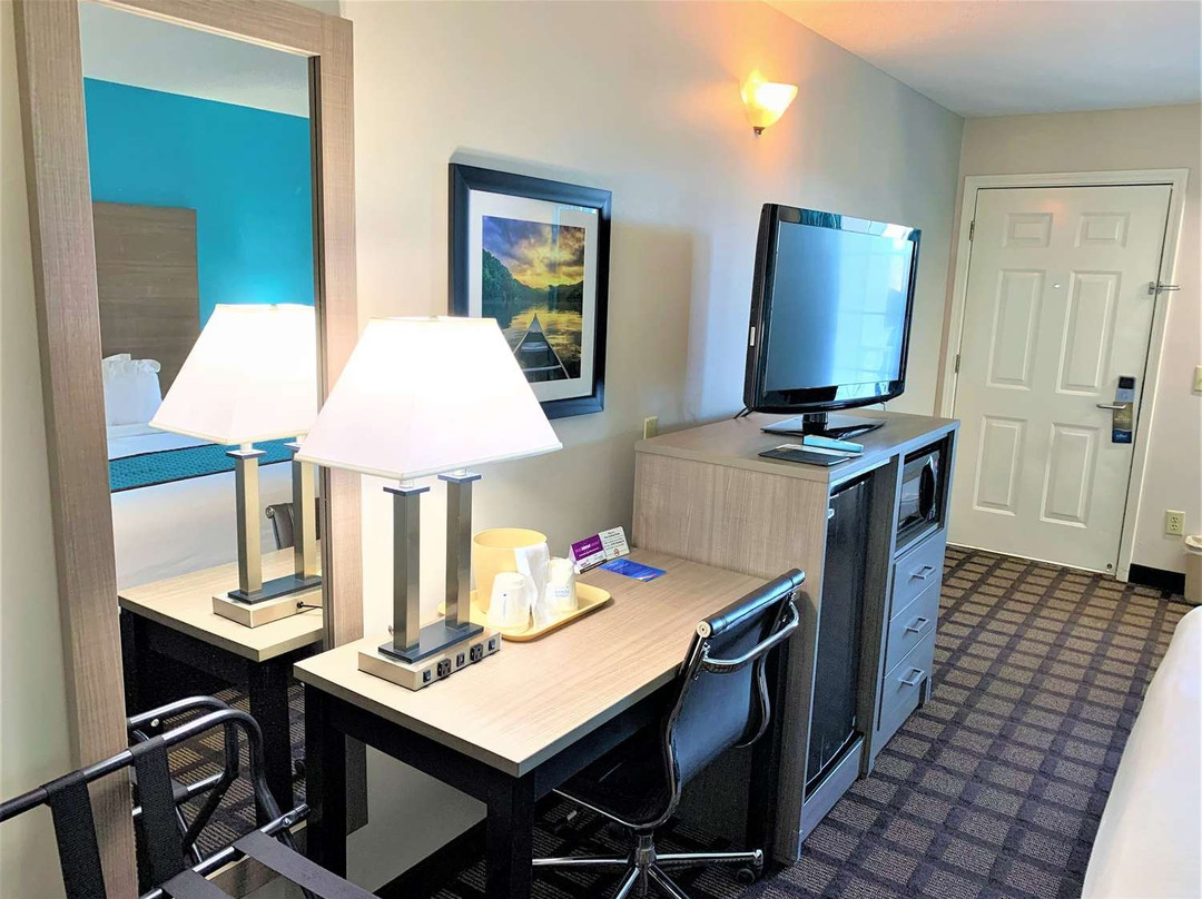 Baymont by Wyndham Eden主图