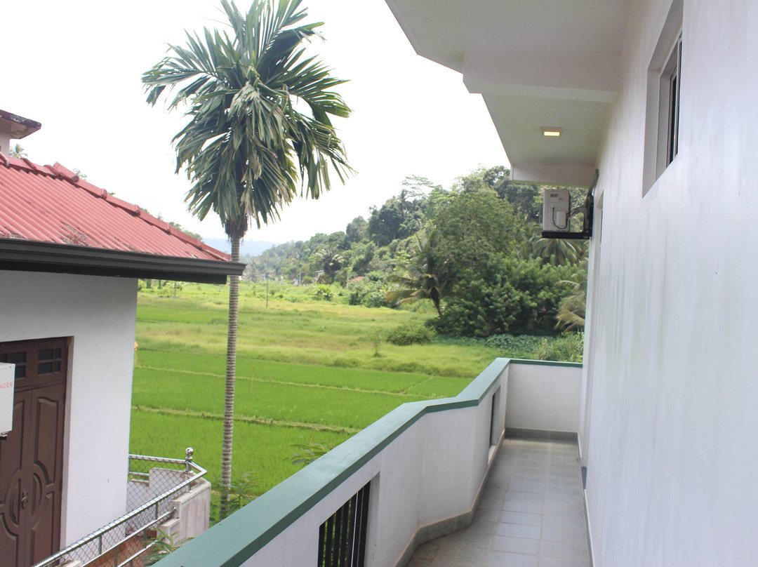 Kandyan Village主图