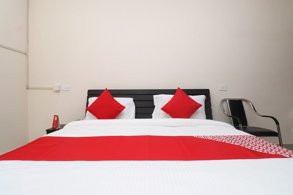 Super Capital O Aviraj Inn主图