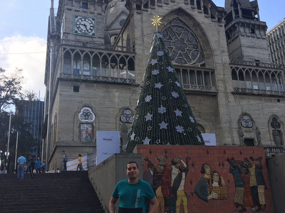 Plaza de Bolivar-Manizales必去景点