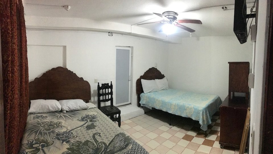 Amealco de Bonfil酒店住宿-OYO Hotel Posada Laura