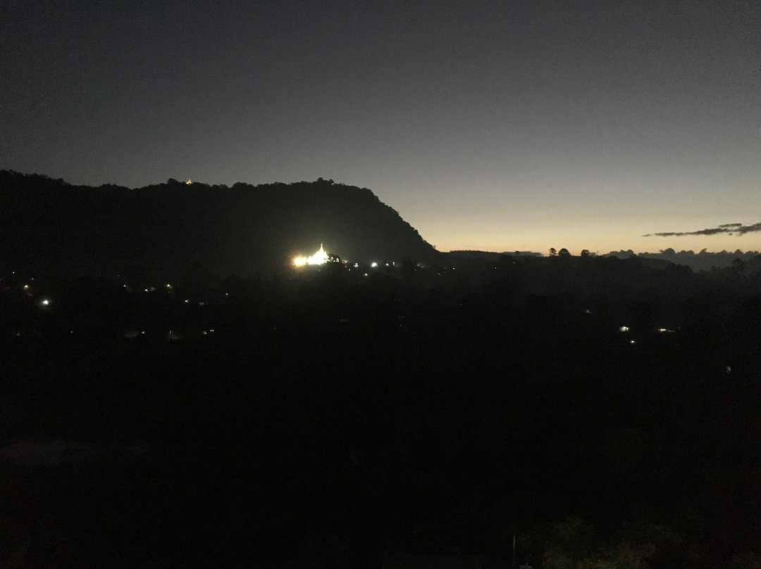 Royal Star Hotel主图