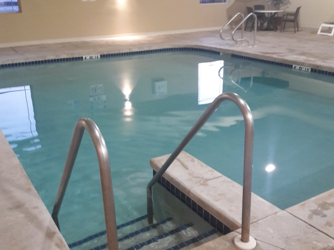 Comfort Suites Lake Geneva East主图