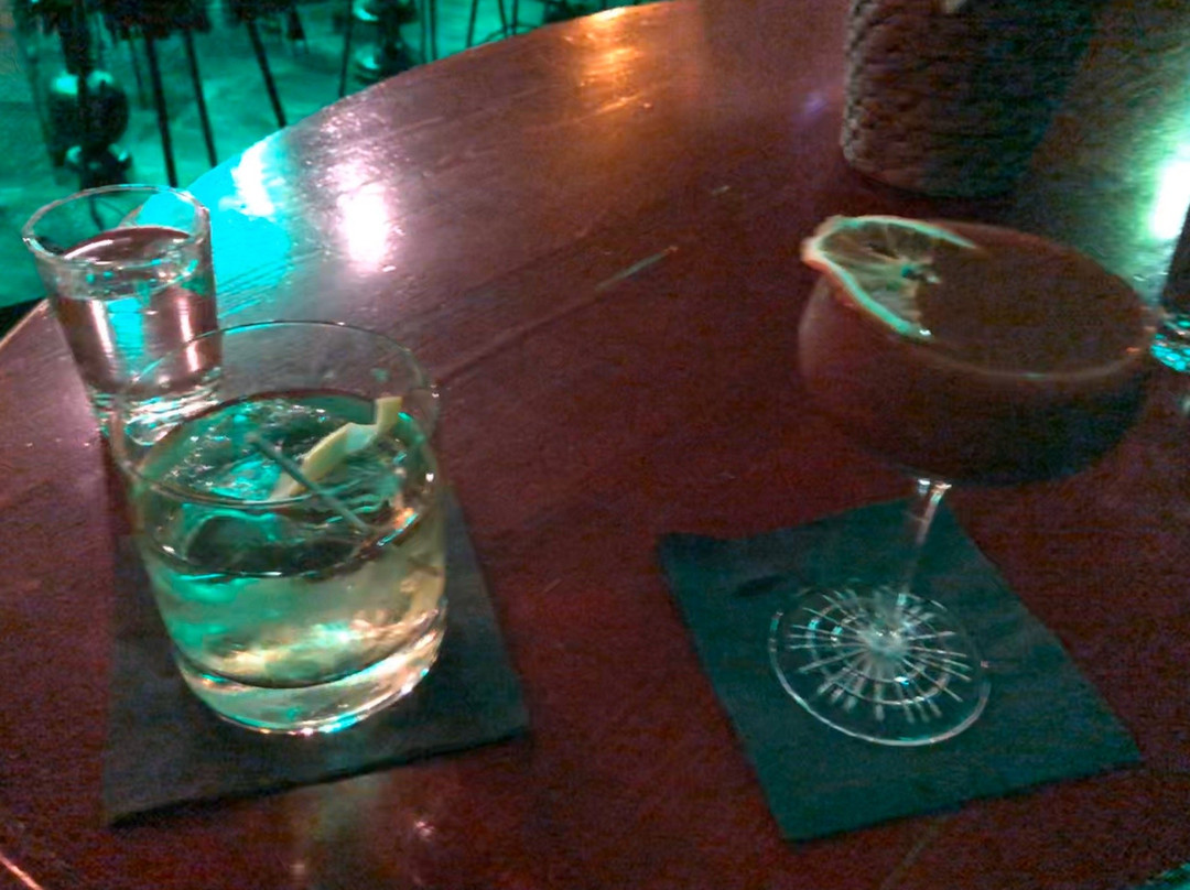 Cocktail Bar Alchemikas-维尔纽斯必去景点