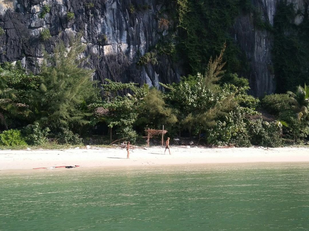 Cat Ba Smile Tours-卡巴必去景点