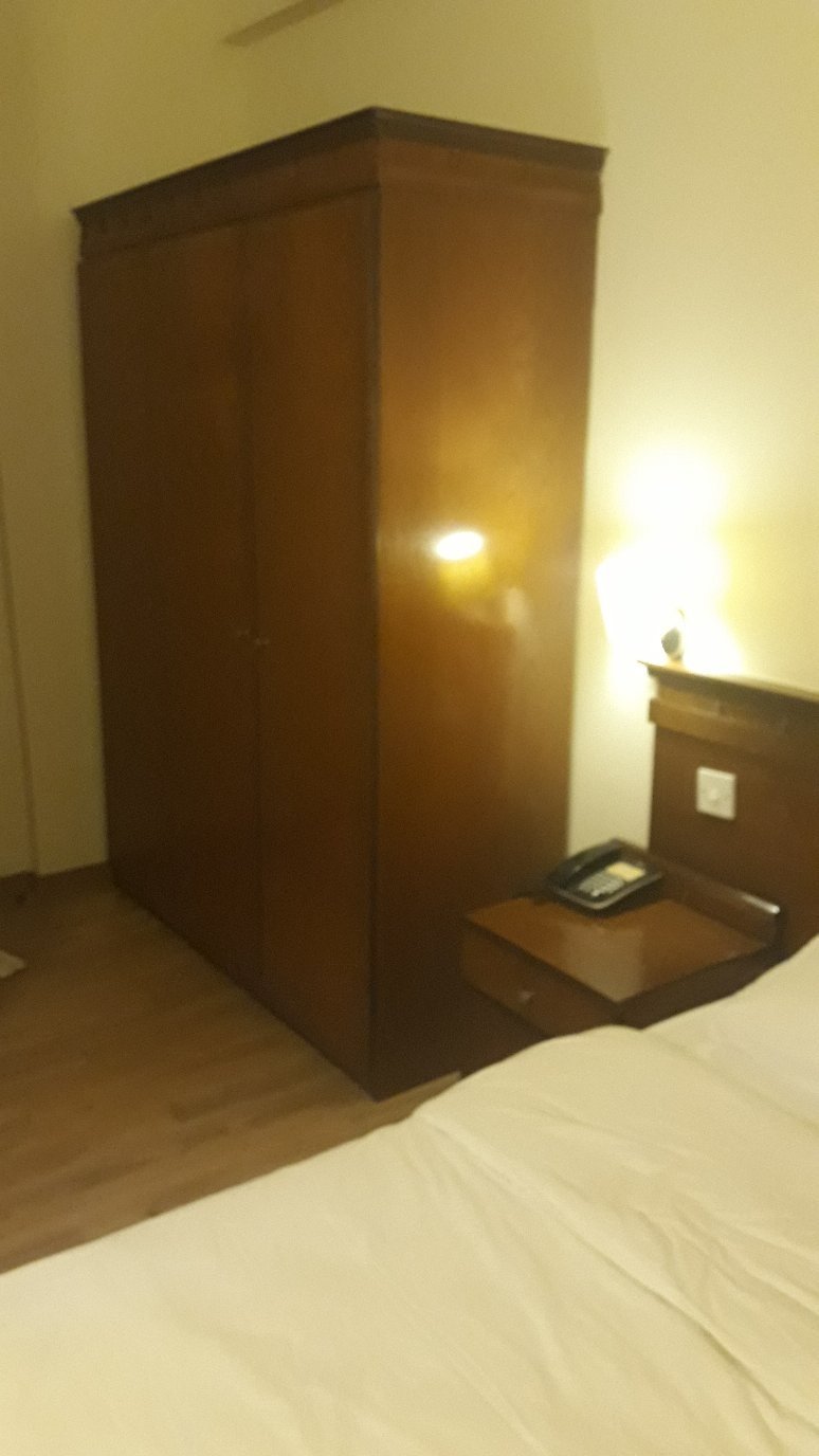 Sammy's Hotel-官方
