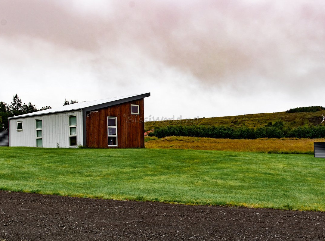 Einishus Cottages主图