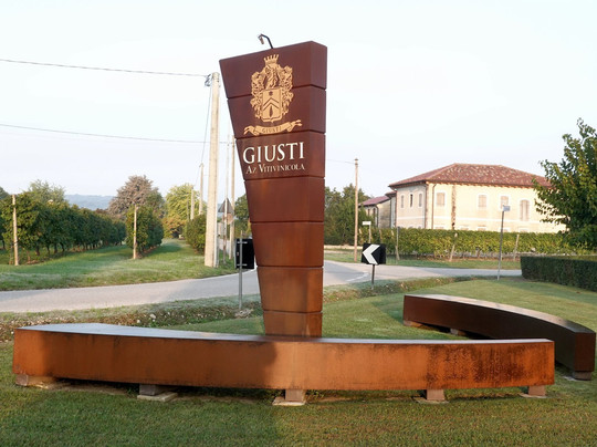 Giusti Wine-Nervesa della Battaglia必去景点