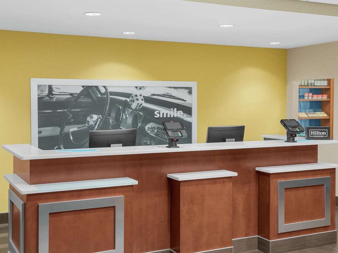 Hampton Inn & Suites Macon I-75 North主图