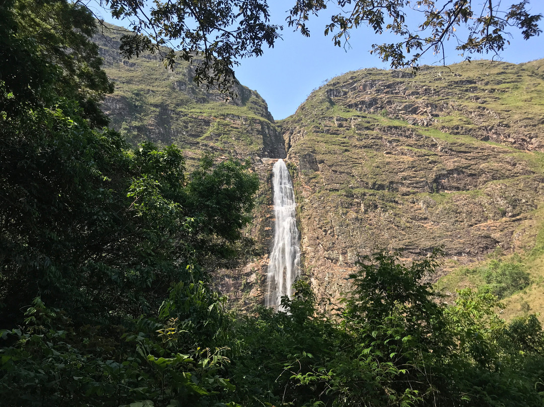 Casca d'Anta Waterfall景点图片