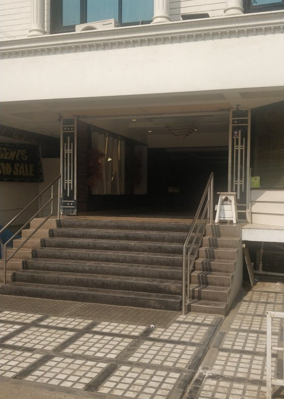 Hotel Royal Palace主图