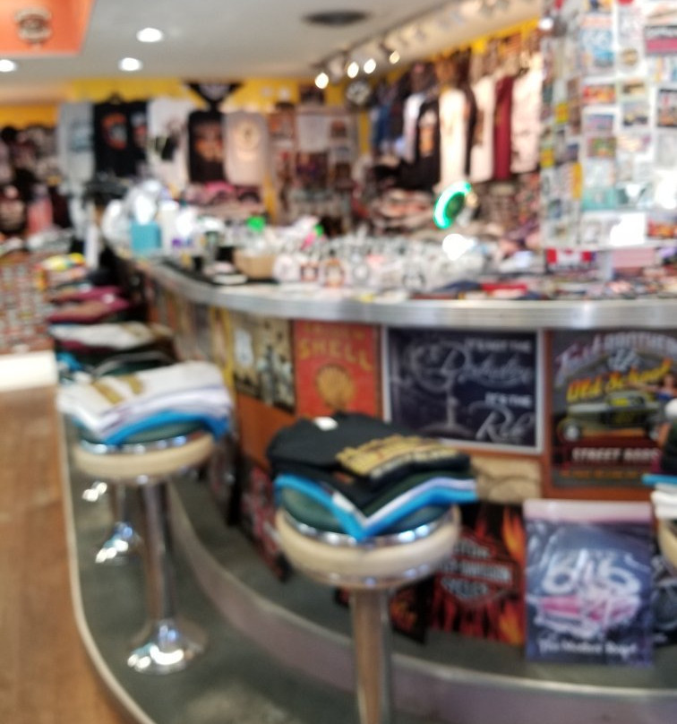 Maggie’s Diner From Wild Hogs Movie Set-Madrid必去景点