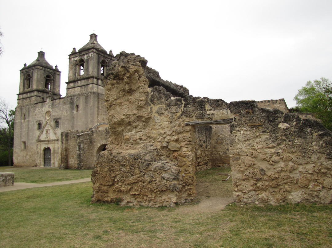 Historic Texas Tours - Day Tours-Selma必去景点