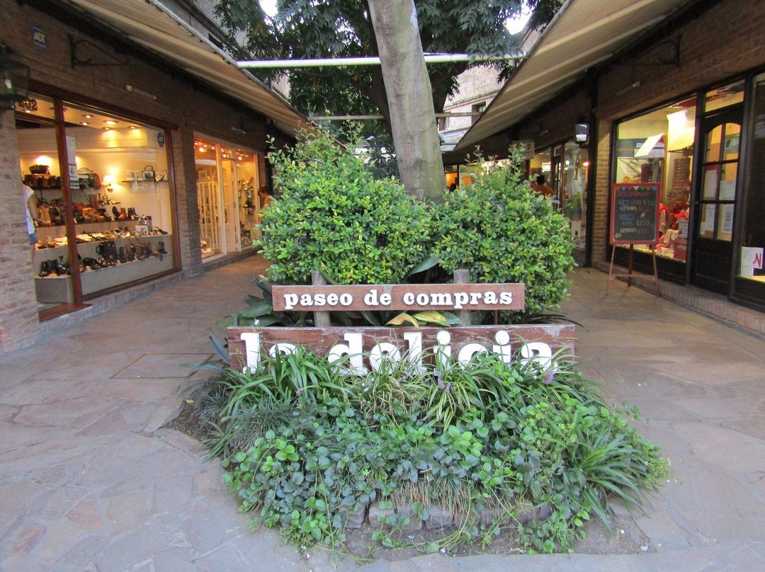 Paseo de Compras La Delicia景点图片