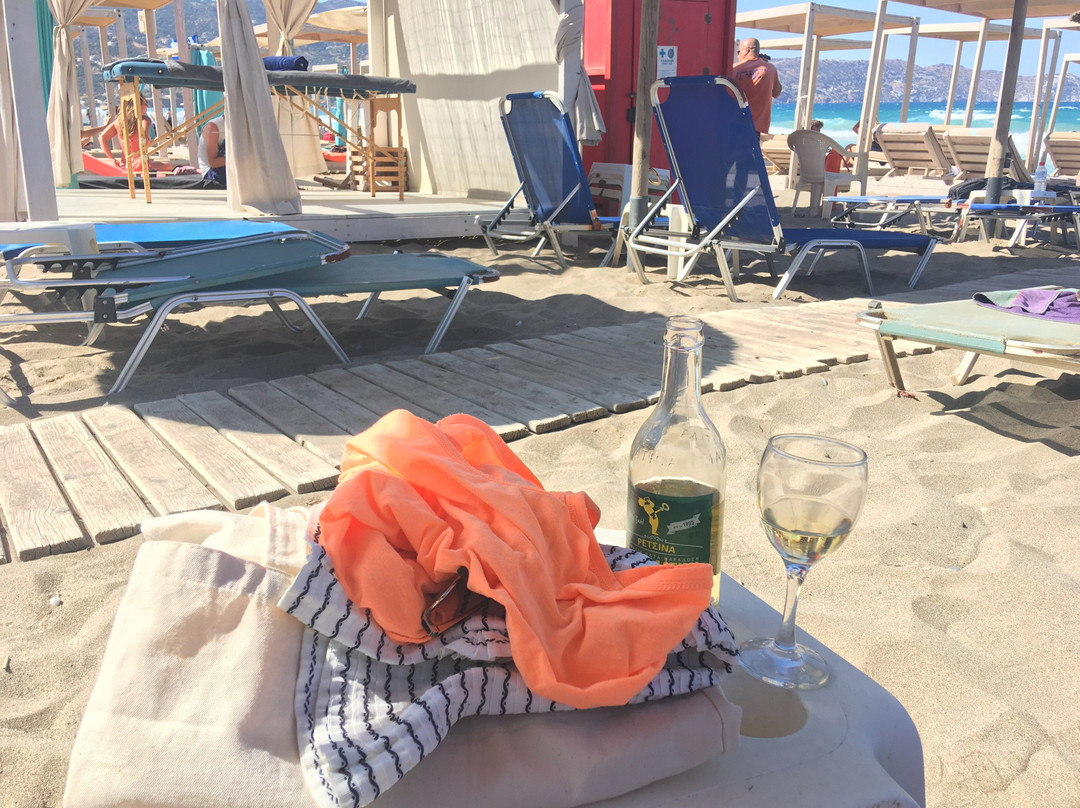 Tropical Hotel主图