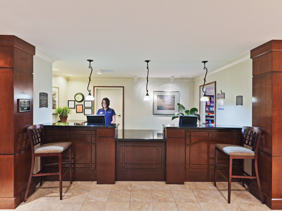 Staybridge Suites Wichita By IHG主图