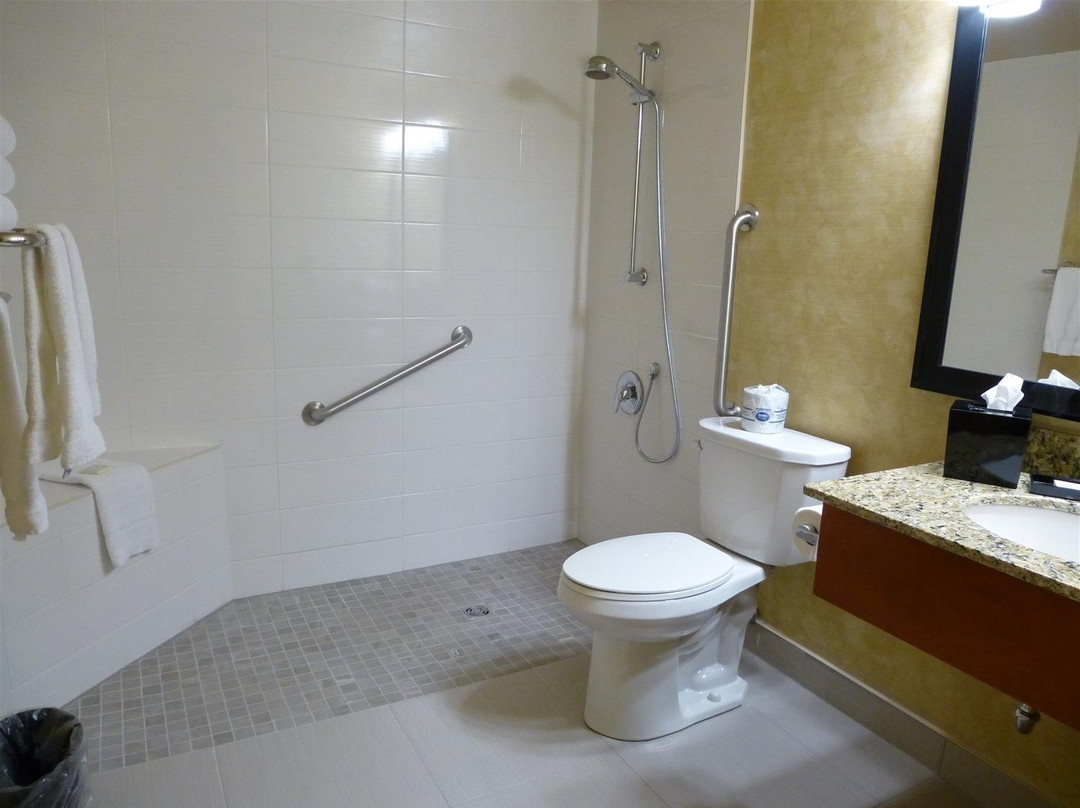 Best Western Plus Rose City Suites主图