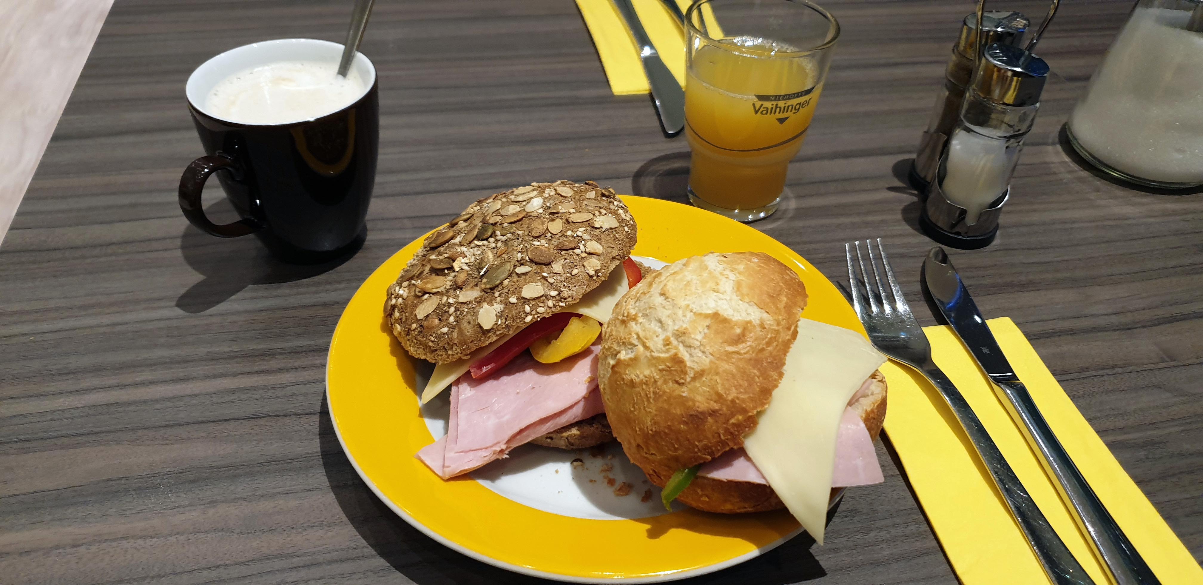 宜必思尚品施派尔酒店-餐饮