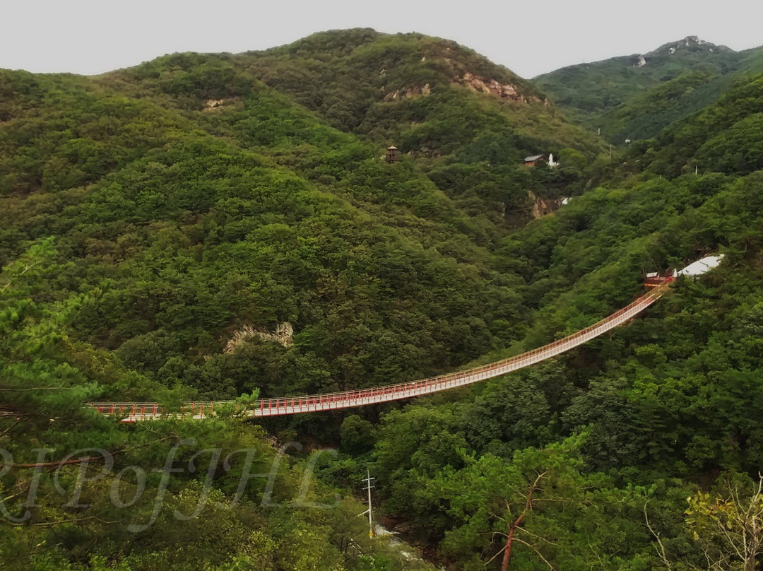 Gamaksan Chulleong Bridge景点图片