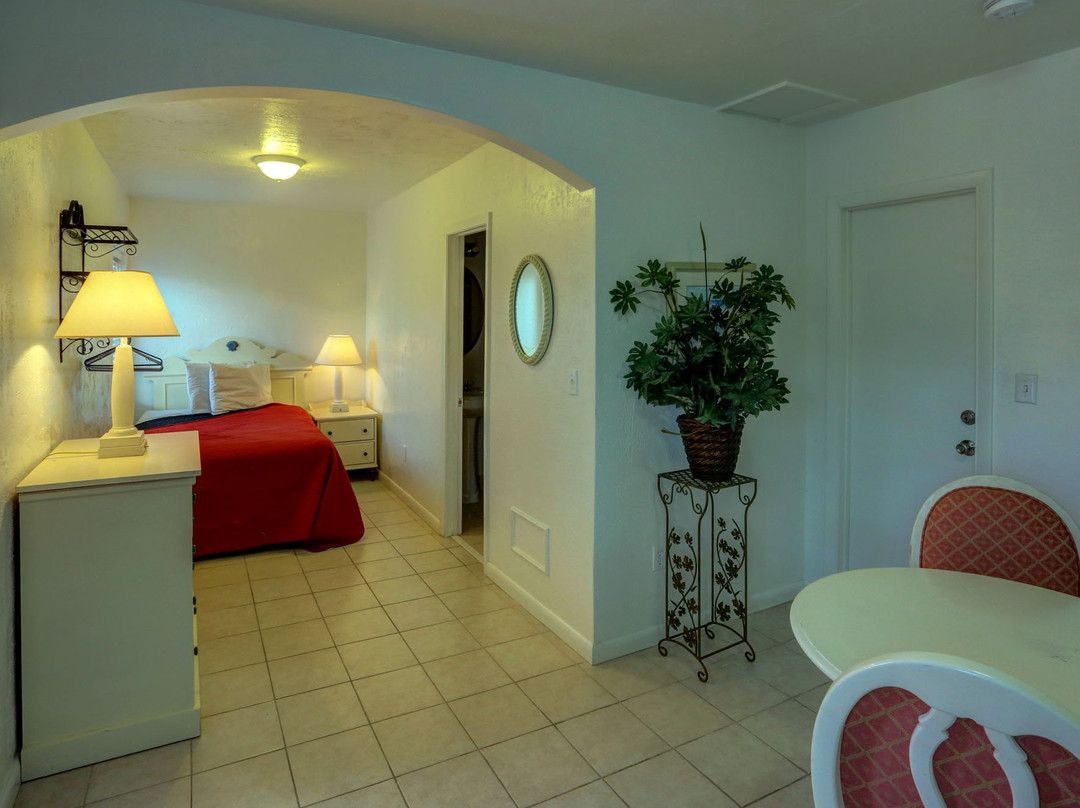 Green Seas Motel主图