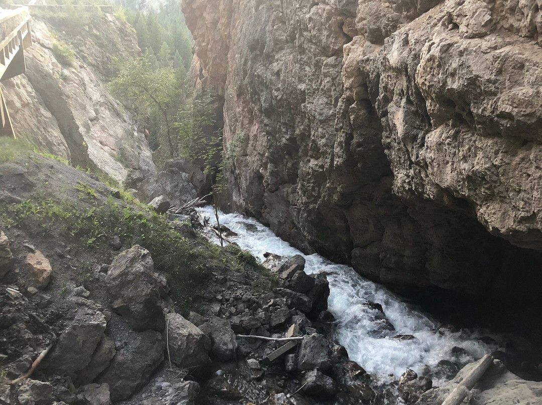 Sinclair Canyon and the Redwall Fault景点图片