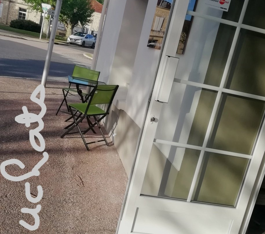 Le Merle Blanc Louchats主图