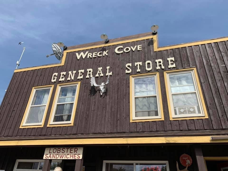 Wreck Cove General Store景点图片