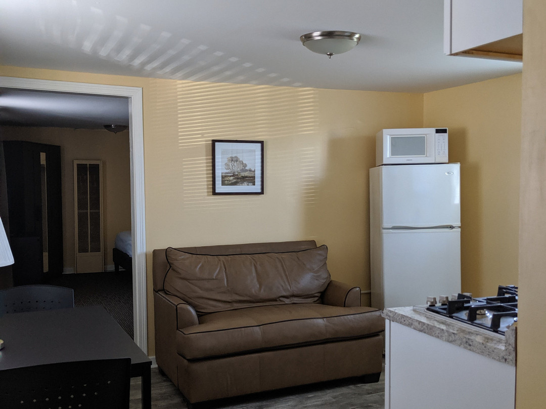 The Clarence Inn主图