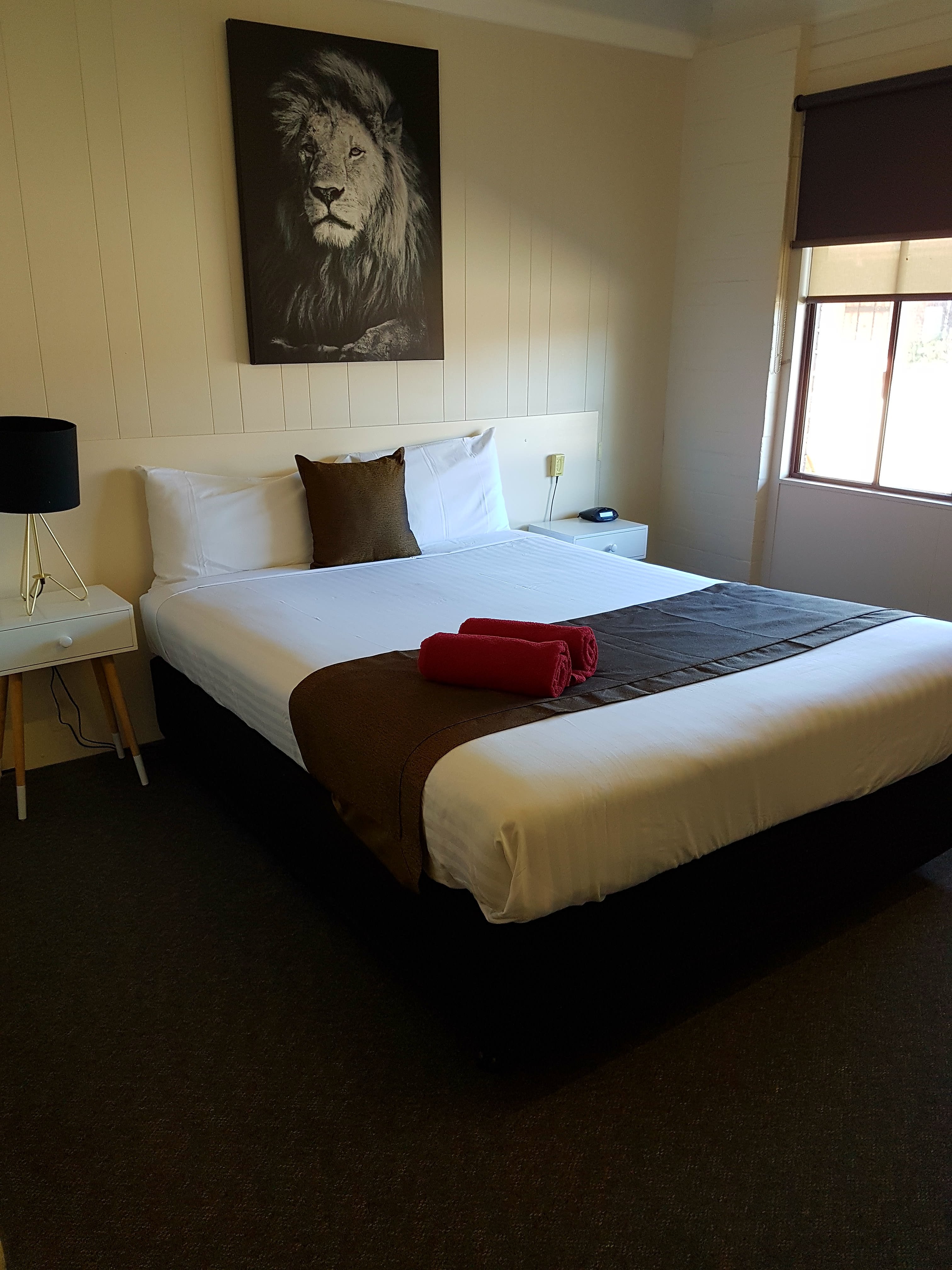Bidgee Motor Inn-portrait