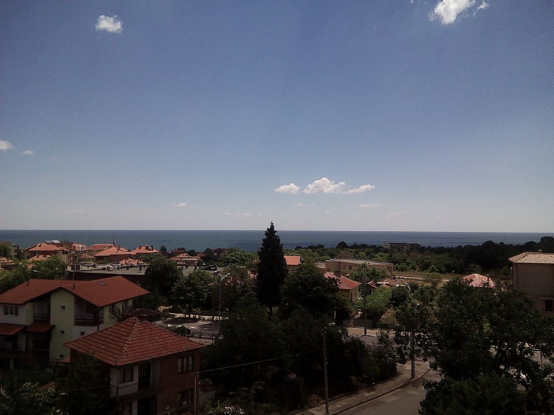 Family Hotel Favourite主图