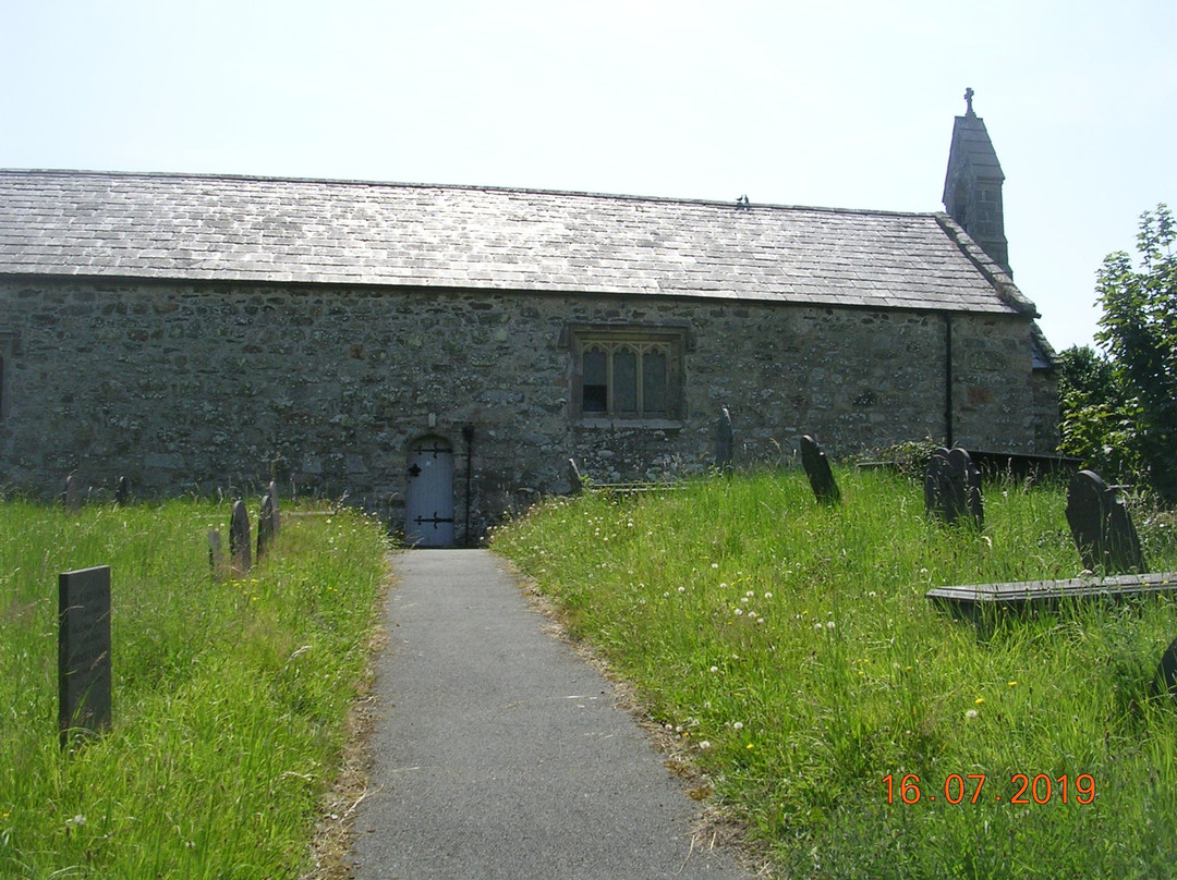 St. Cawrdaf Church景点图片