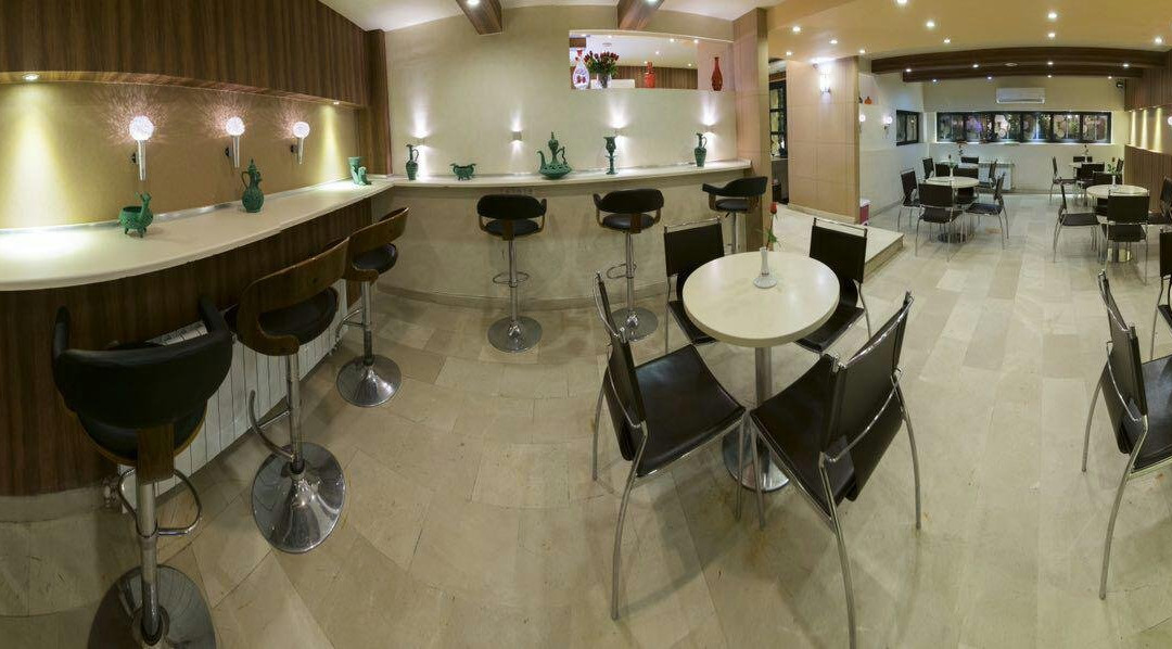 玫瑰花房酒店主图