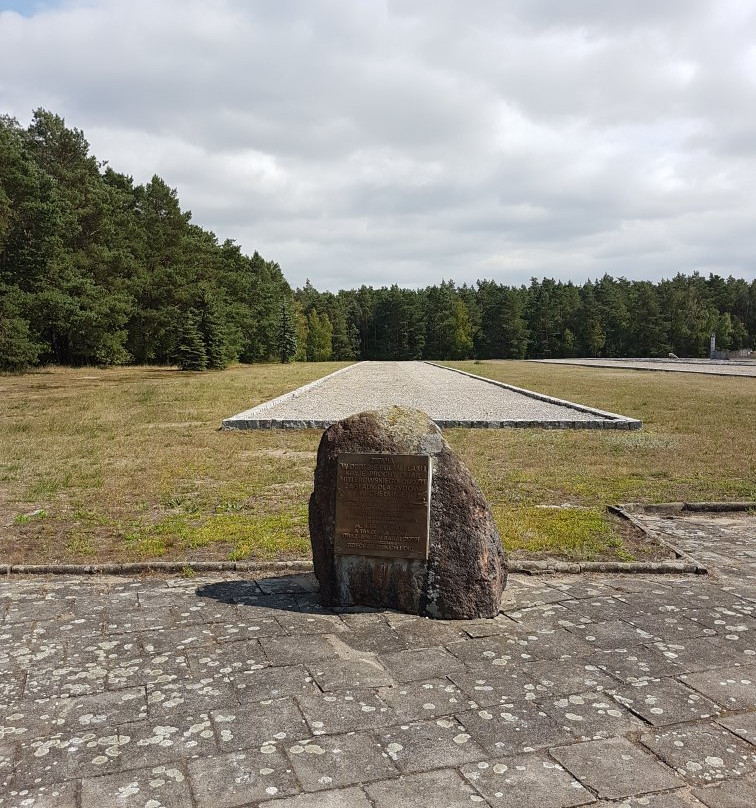 Kulmhof Death Camp Museum景点图片