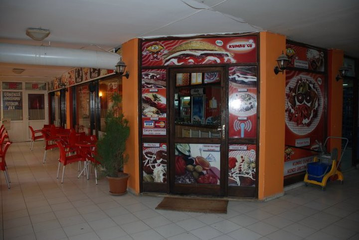 Golyazı Merkez餐馆和美食-Kumrucu Hilmi