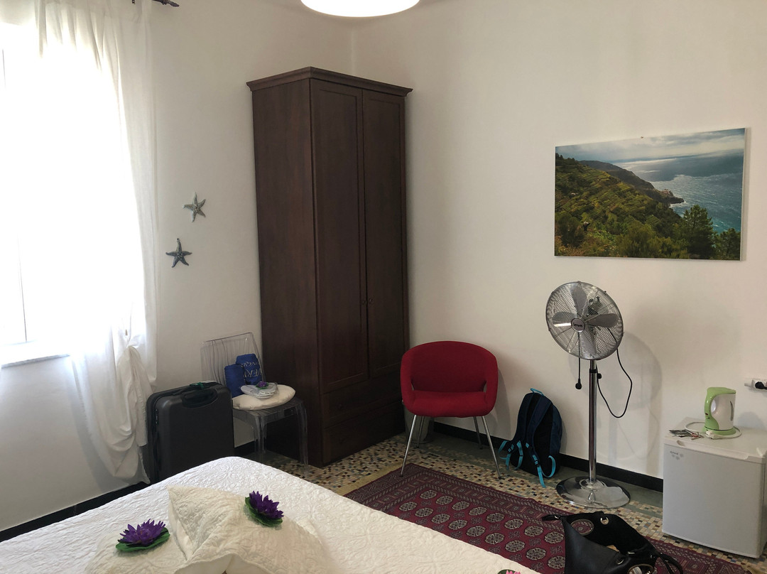 卡梅勒方塔纳维切亚酒店主图