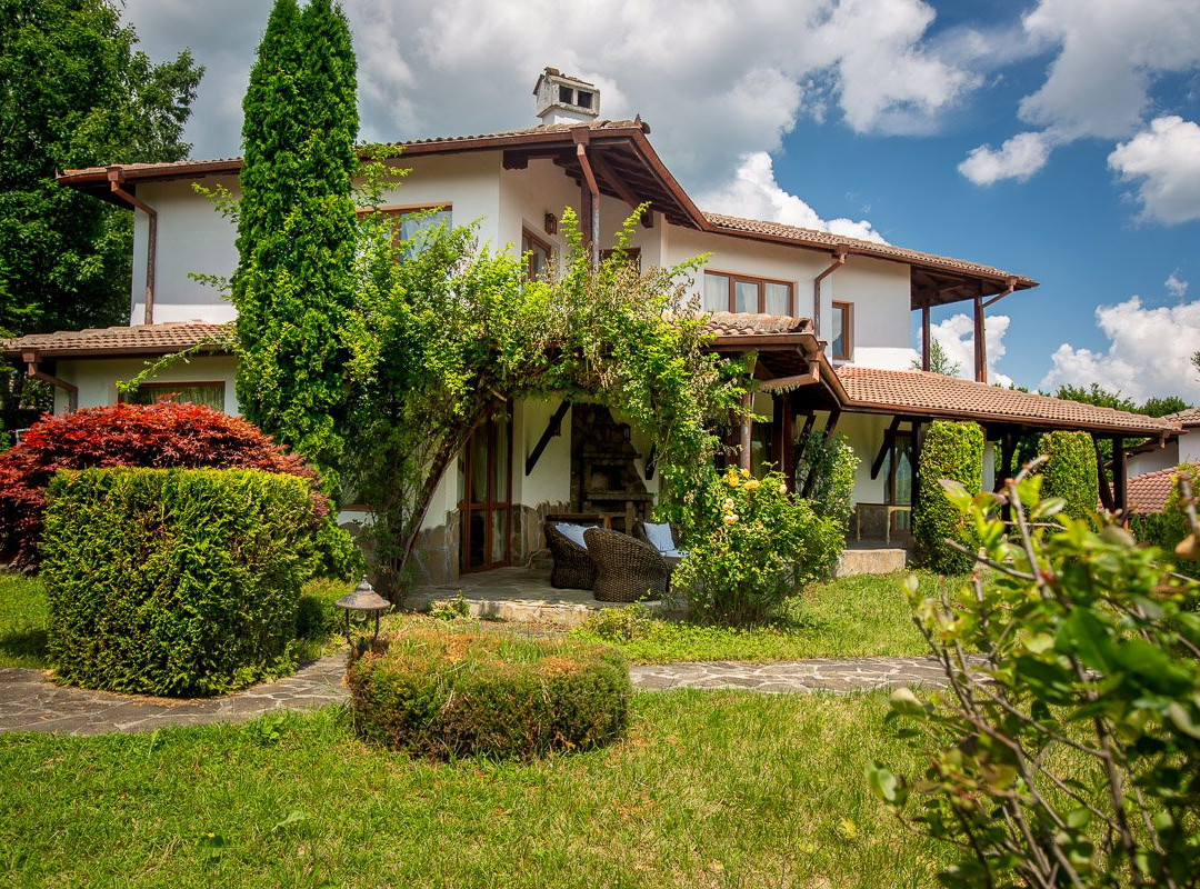 Apriltsi旅游攻略图片