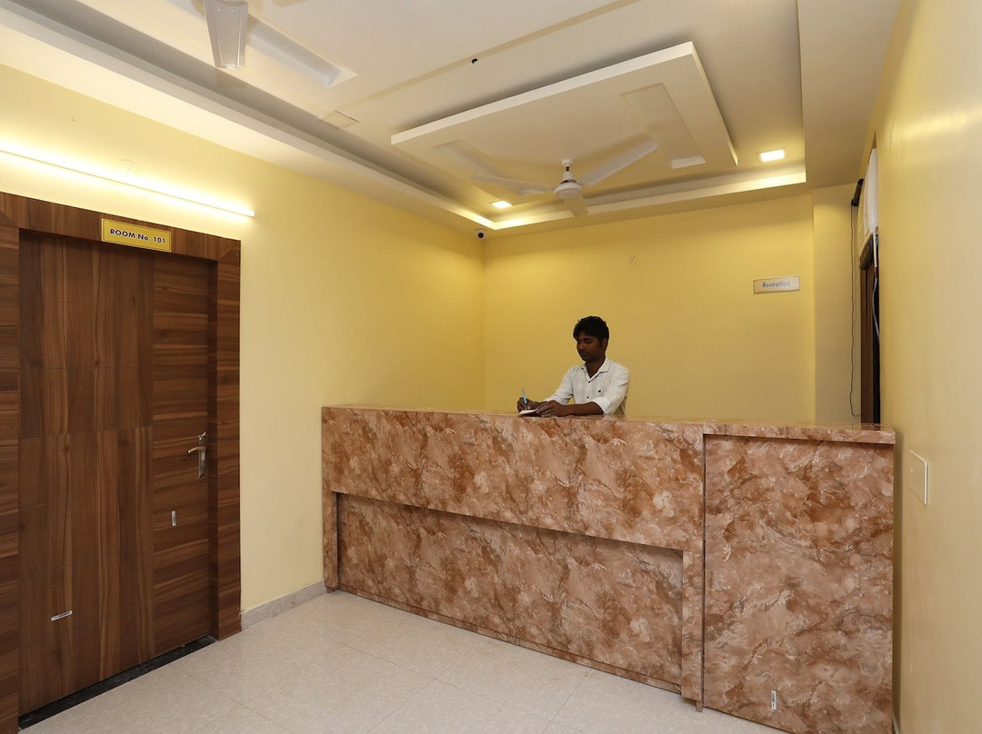 OYO 23616 Hotel Ss主图