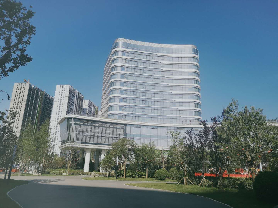 郑州滨河假日酒店主图