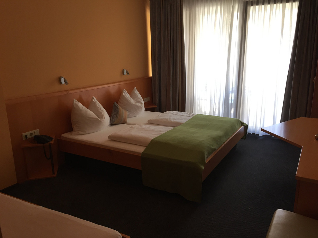 Hotel Goldener Pfropfenzieher主图