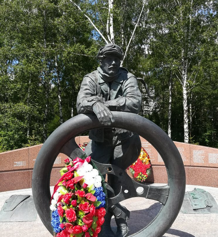 Monument to the Heroes of Motorists-莫斯科必去景点